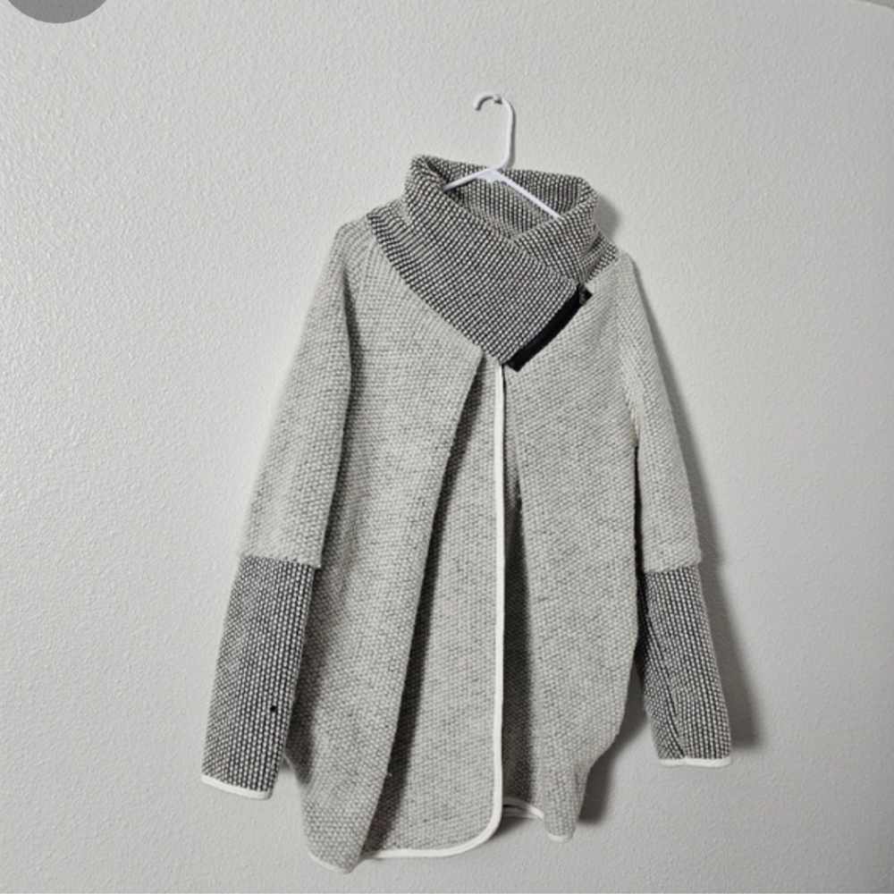 Chic Gray and Black Women's Cowl Neck Sweater